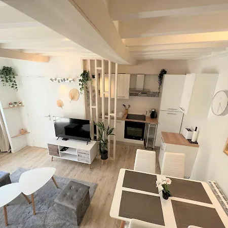 Duplex A Proche Et Centre Apartment Ouistreham